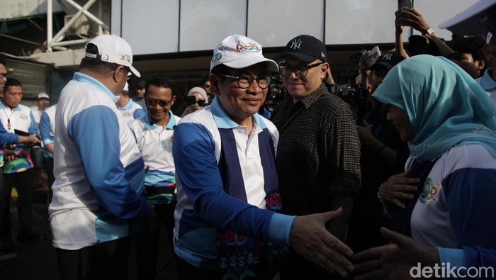 1748084841048-potret-pramono-rano-kunjungi-inovation-creative-week-di-blok-m-1748083377471_169