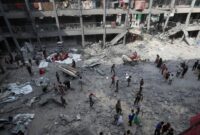 1751476040607-sekolah-pengungsian-di-gaza-hancur-dibombardir-israel-1751290669109_169