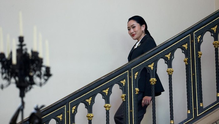 1756791691076-potret-pm-thailand-paetongtarn-shinawatra-yang-dipecat-karena-langgar-etik-1756779069737_169