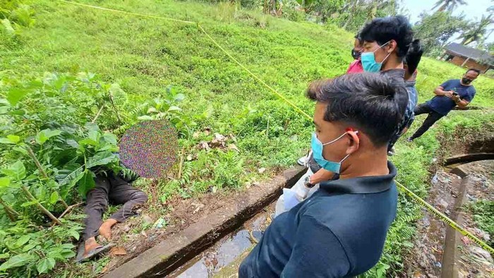 1761586780152-mandor-proyek-dibunuh-dengan-gergaji-di-pejeng-tampaksiring-gianyar-bali-sabtu-25102025-polres-gianyar-1761559478206_169