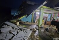 1761586801599-banjir-bandang-di-sukabumi-1761574007417_169