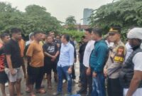 1761651855422-polisi-menyita-20-senjata-tajam-hingga-senapan-angin-terkait-keributan-antarkelompok-berujung-seorang-pengacara-ditembak-di-la-1761648347181_169