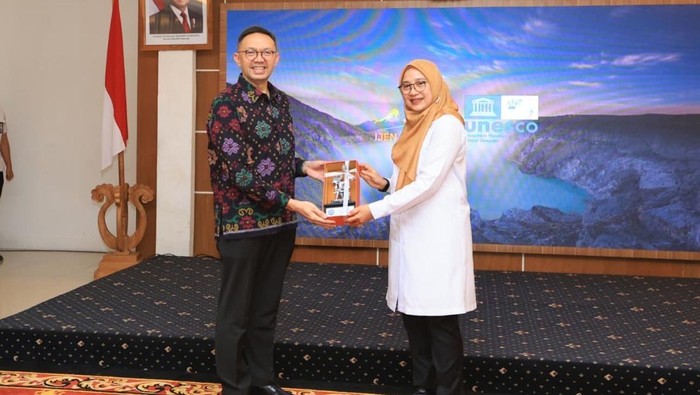 1761759689181-pemkab-banyuwangi-1761754064330_169