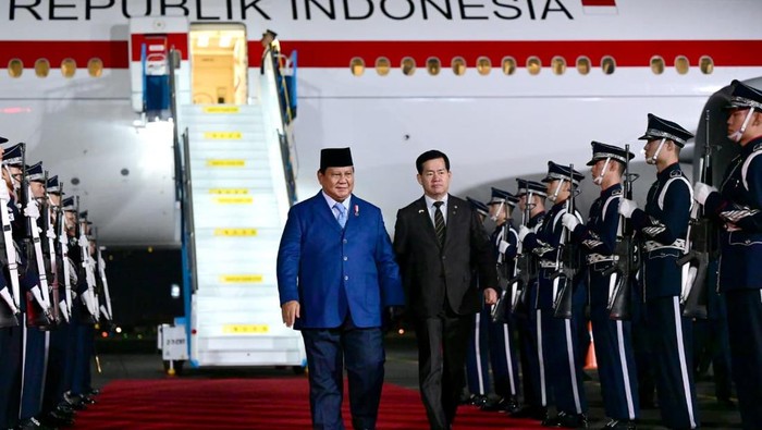 1761846380315-presiden-prabowo-tiba-di-korea-selatan-1761837314921_169