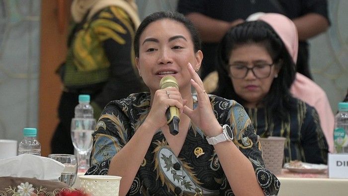 1761889894234-wakil-ketua-komisi-vii-dpr-ri-fraksi-gerindra-rahayu-saraswati-1749786009768_169