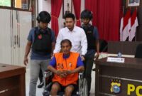 1761911152015-tampang-ikhsan-44-pembunuh-pria-yang-jasadnya-dikubur-dan-dibungkus-terpal-di-siak-riau-1761905641256_169