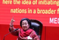 1761996833672-megawati-soekarnoputri-di-peringatan-ke-70-tahun-konferensi-asia-afrika-di-perpustakaan-bung-karno-blitar-jawa-timur-sabtu-311-1761994399479_169