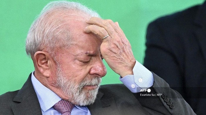 1762298582314-luiz-inacio-lula-da-silva-1761777154645_169