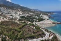 1762321529859-penampakan-tambang-galian-c-di-teluk-palu-2_169