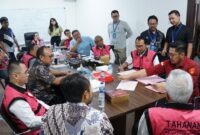 1762385119562-kejaksaan-agung-kejagung-telah-menyelesaikan-berkas-penyidikan-kepada-delapan-tersangka-kasus-korupsi-tata-kelola-minyak-menta-1762361225423_169