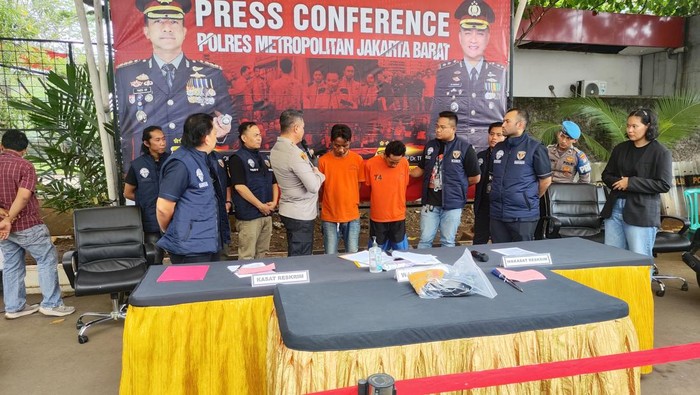 1762408026700-pelaku-pencurian-rumah-kosong-di-jakbar-matius-alfonsdetikcom-1762403856040_169