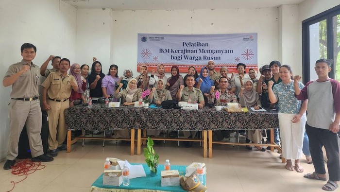 1762494635605-pemprov-dki-1762488763212_169