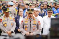 1762580276853-kapolri-jenderal-sigit-prabowo-mengecek-kesiapan-polda-jabar-dan-stakeholder-terkait-dalam-menghadapi-bencana-alam-dokpolri-1762577718669_169