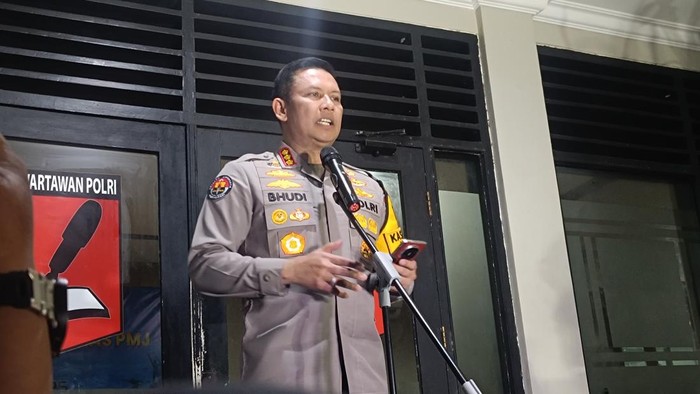 1762623879185-kabid-humas-polda-metro-jaya-kombes-budi-hermanto-1762605128292_169
