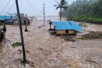 1762688448576-philippines-weather-typhoon-1762685838195_169