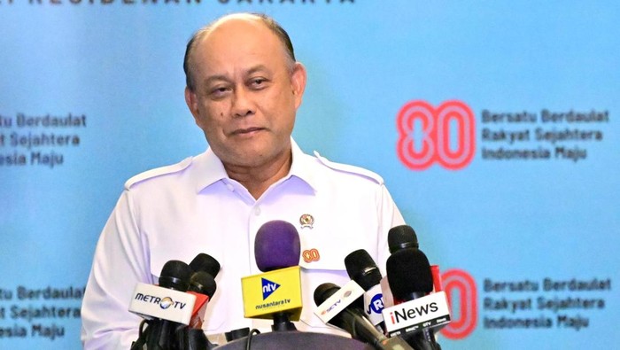 1762947904429-kepala-bgn-dadan-hindayana-rusman-biro-pers-sekretariat-presiden-1755013608259_169