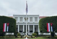 1763098869542-bendera-yordania-hiasi-istana-jelang-kedatangan-raja-abdullah-ii-firdadetikcom-1763094845585