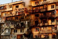 1763162593614-drone-dan-rudal-rusia-hantam-kyiv-lukai-11-warga-dan-rusak-puluhan-bangunan-1763101729439_169