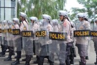 1763206540153-dalmas-polres-metro-tangerang-kota-dilatih-lebih-humanis-dan-persuasif-1763201521945_169