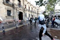 1763271423820-demo-gen-z-di-meksiko-1763267505038_169