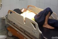 1763314534570-warga-luka-luka-usai-dibacok-odgj-di-purwakarta-1763311075404_169