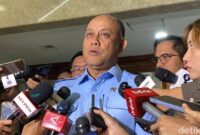 1763401340507-kepala-badan-gizi-nasional-bgn-dadan-hindayana-adrialdetikcom-1762940178592_169