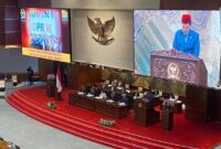 1763444620780-ketua-komisi-iii-dpr-habiburokhman-1763439658941_169