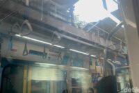 1763636773002-operasional-mrt-jakarta-kembali-normal-usai-penanganan-pohon-tumbang-di-senayan-jaksel-stasiun-mrt-asean-kembali-ramai-didatan-1763634599456_169