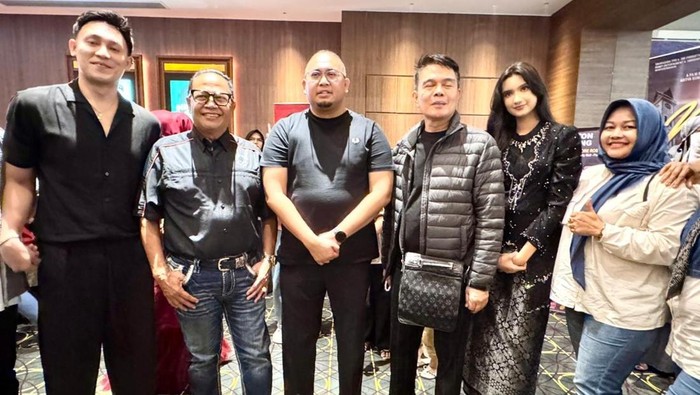 1764435962993-andre-rosiade-nobar-film-nia-1764427723340_169