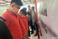 1764608805306-4-pelaku-penganiaya-calon-lc-di-batam-hingga-tewasalamudindetikcom-1764596938370_169