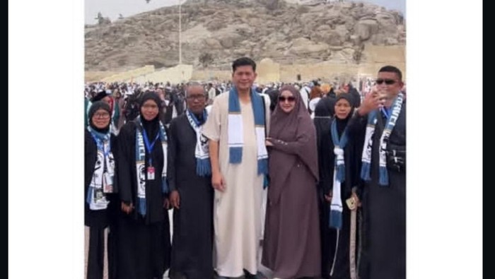 1764997595223-tangkapan-layar-bupati-aceh-tengah-umrah-di-tengah-banjir-yang-terjadi-di-aceh-istimewa-1764920735797_169