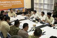 1765127150349-ratas-penanganan-bencana-aceh-dan-sumatera-di-lanud-aceh-firdadetikcom-1765117721412_169