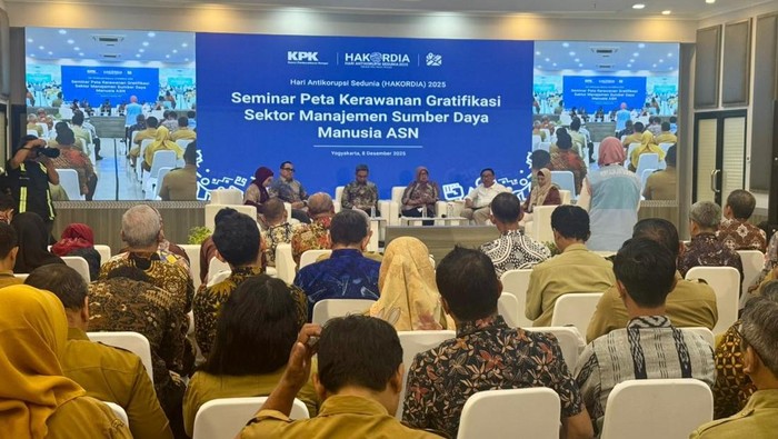 1765321486166-seminar-peta-kerawanan-gratifikasi-langkah-strategis-membangun-sdm-asn-yang-berintegritas-dokistimewa-1765309412842_169