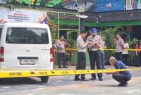 1765429636319-mobil-mbg-menabrak-sejumlah-siswa-di-sdn-kalibaru-01-cilincing-jakarta-utara-1765422336249_169