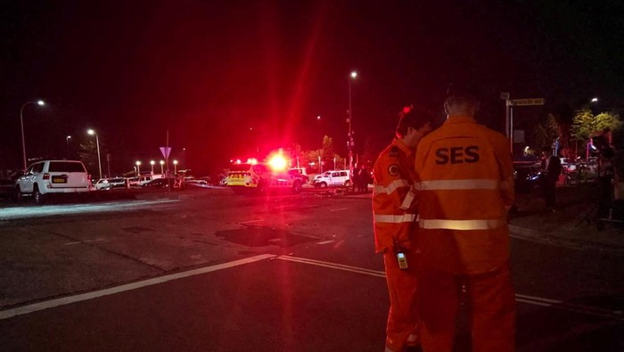 1765753506068-penembakan-di-pantai-bondi-gegerkan-warga-sydney-1765712096766_169