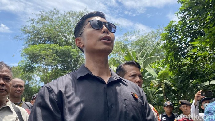 1765753507948-kasat-reskrim-polres-metro-depok-kompol-made-gede-oka-utama-devidetikcom-1761198571449_169