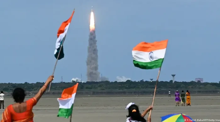 1765775236800-dw-1765772107817_169