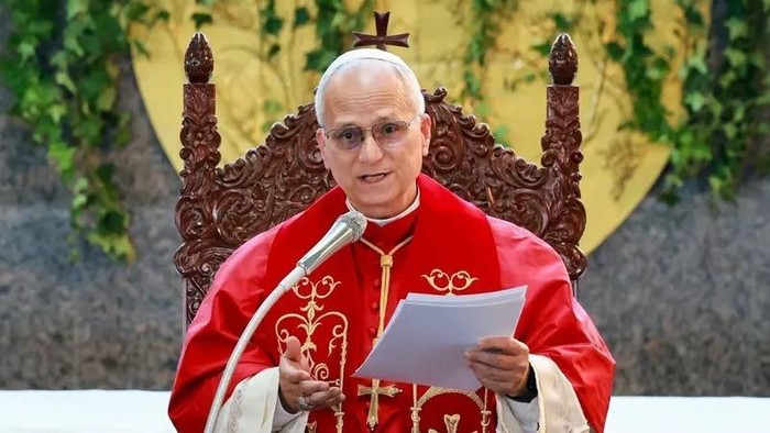 1765818417755-paus-leo-saat-menghadiri-pertemuan-dengan-para-uskup-dan-pastor-di-lebanon-1764732265275_169