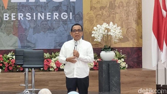 1765818419191-menko-pmk-pratikno-taufiq-syarifudindetikcom-1750046338520_169