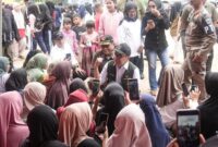 1765839880754-menko-pmk-pratikno-1765825091941_169