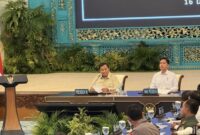 1765883156064-presiden-prabowo-subianto-dan-wapres-gibran-rakabuming-raka-1765882222628_169