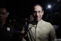 1765926291132-ekspresi-nadiem-makarim-usai-diperiksa-kpk-1754569216840_169