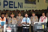 1765991184454-pelni-polri-angkut-237-personel-dan-logistik-via-km-egon-menuju-sumatera-1765982023056