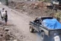 1766012705929-akses-jalan-kka-yang-menghubungkan-kabupaten-aceh-utara-dan-kabupaten-bener-meriah-dapat-dilintasi-kendaraan-roda-empat-1765996747703_169