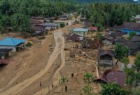 1766056027840-hutanabolon-terputus-ancaman-bencana-susulan-masih-membayangi-warga-1765161758343_169