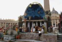 1766077604036-adegan-kelahiran-yesus-karya-italia-dipamerkan-di-vatikan-jelang-natal-1766044621691_169