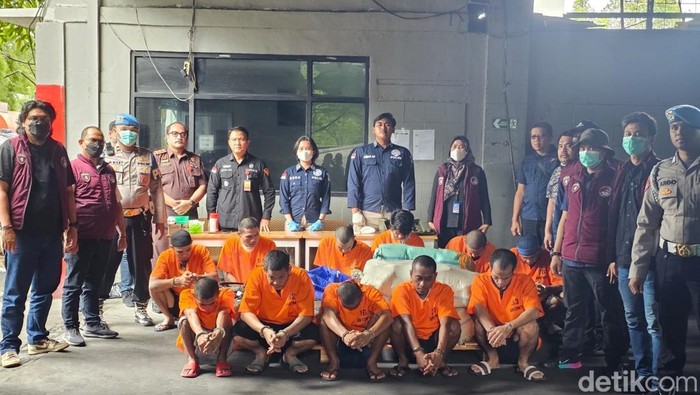 1766077604979-bareskrim-polri-memusnahkan-barang-bukti-sejumlah-kasus-narkotika-senilai-rp-209-miliar-dok-istimewa-1766068772612_169