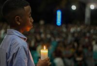 1766639185259-misa-natal-digelar-di-berbagai-daerah-umat-rayakan-dengan-penuh-sukacita-1766627655311_169