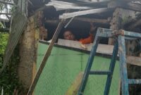 1767459949958-rumah-rusak-diterjang-hujan-angin-kencang-1767447001655_169