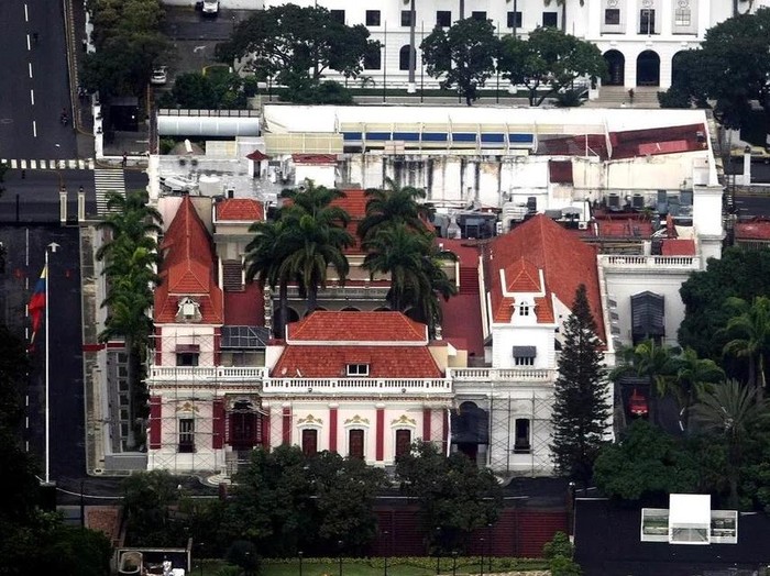 1767676013147-istana-kepresidenan-venezuela-di-caracas-1767669927744_43